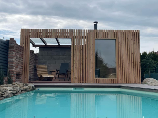 Moderní venkovní sauna