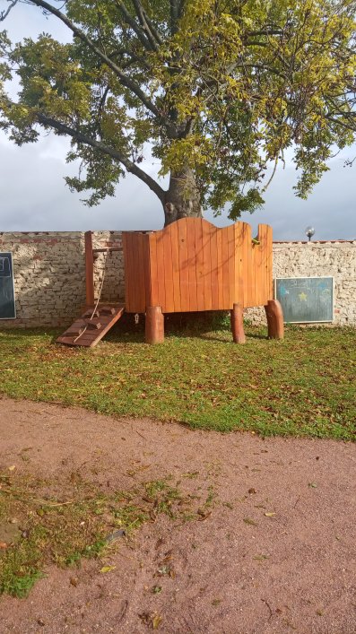 2. Pozorovatelna na stromě